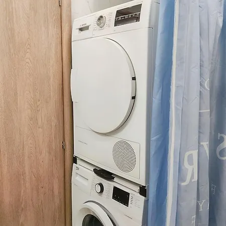 Stylish Fully Equipped Center Apartament *